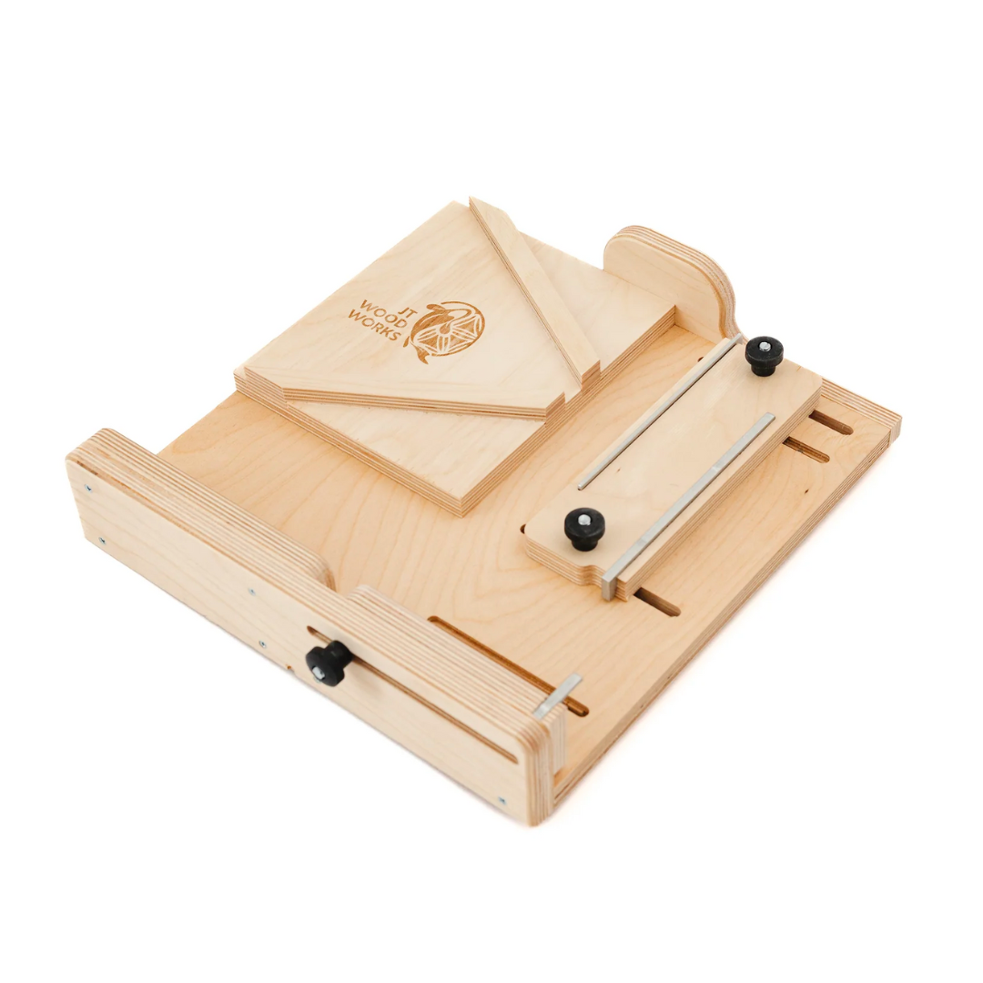 JT Woodworks Adjustable Kumiko Sled, featuring adjustable registration keys and can accommodate various thickness of workpieces for kumiko woodworking. 