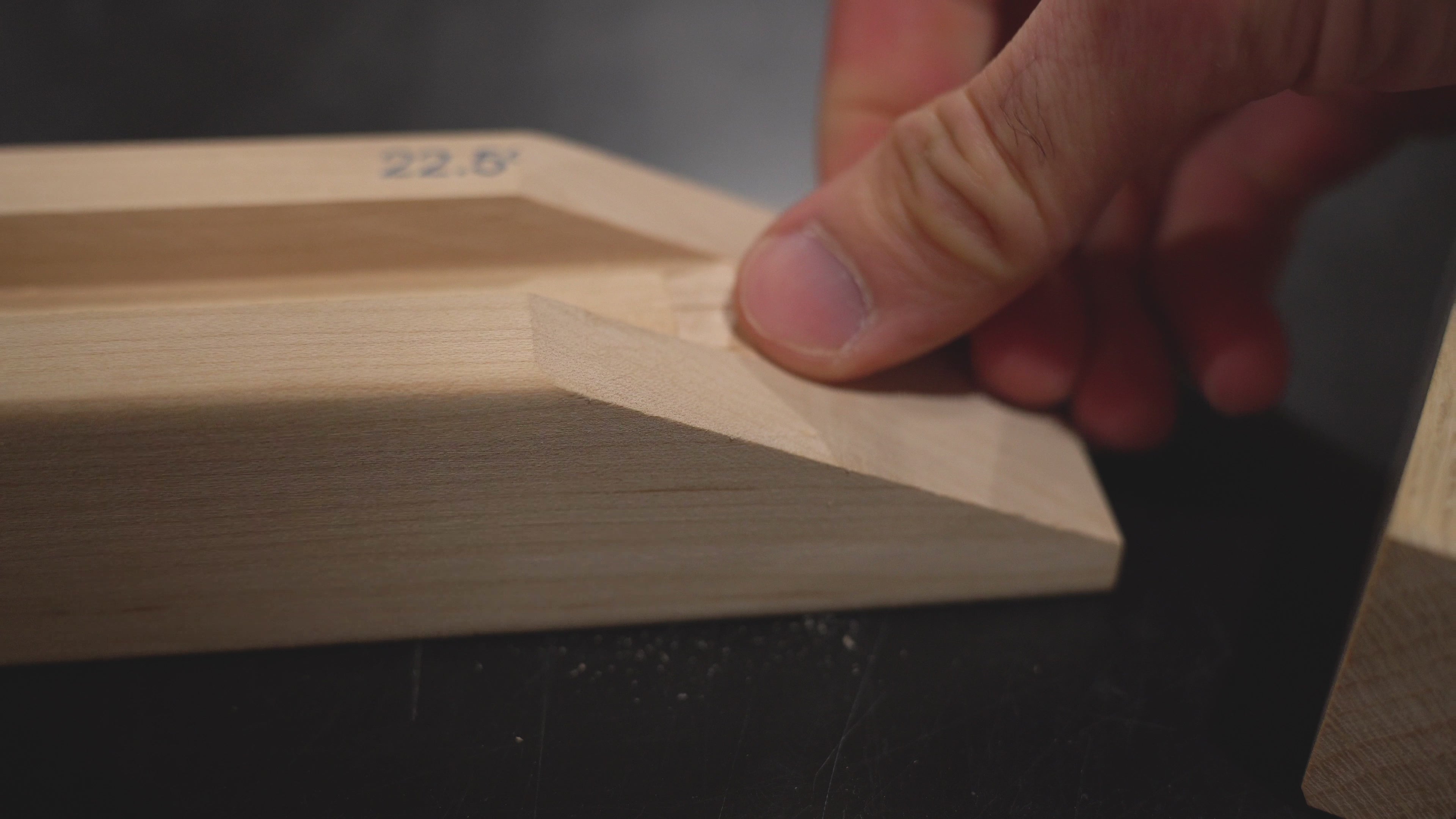 A video of hte Kiwa Kanna (Hand Plane) - 24mm in use.